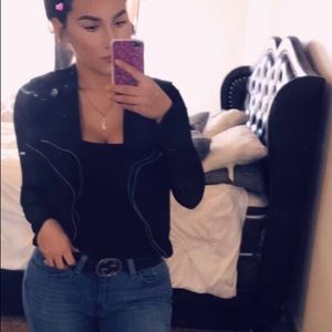 Meet your Posher, Jenny